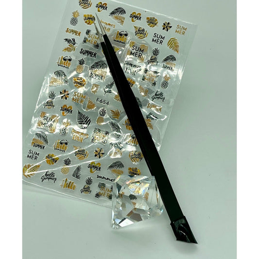 Pointy tweezers with silicone end for nail art Stickers and Rhinestones